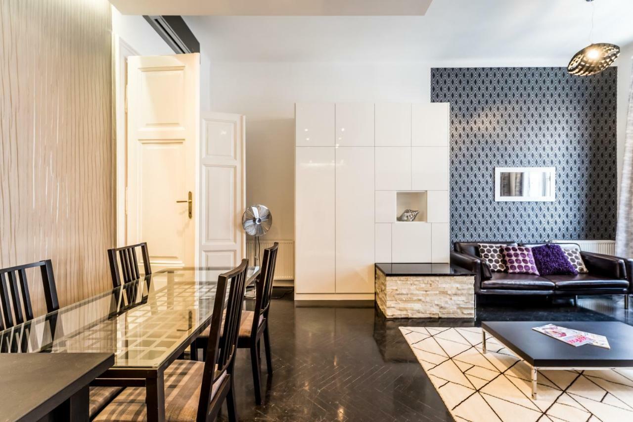 Bpr B&W Elegant Home Budapeşte Dış mekan fotoğraf